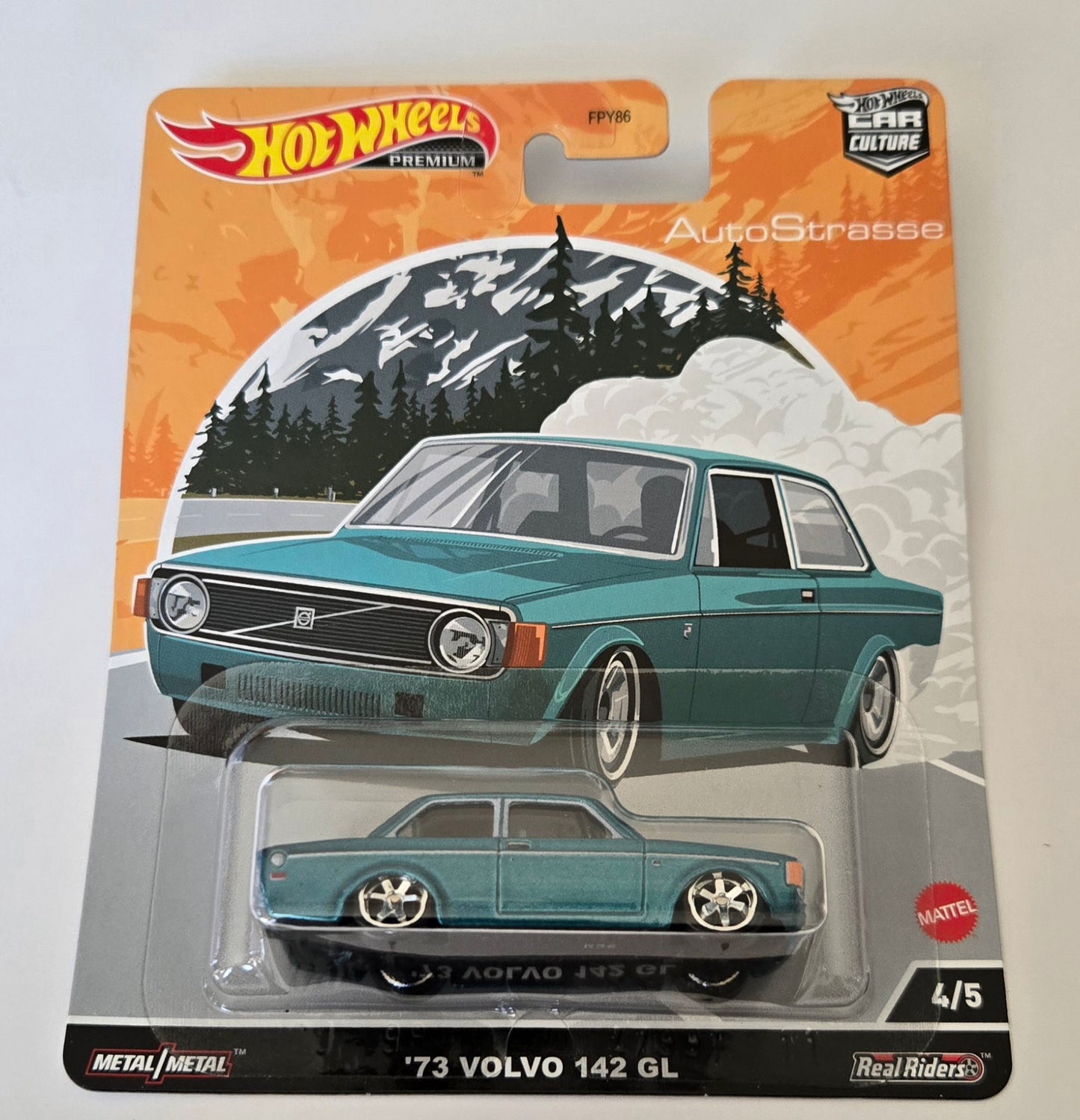 Hot Wheels™  Premium™  '73 Volvo™  142 GL™